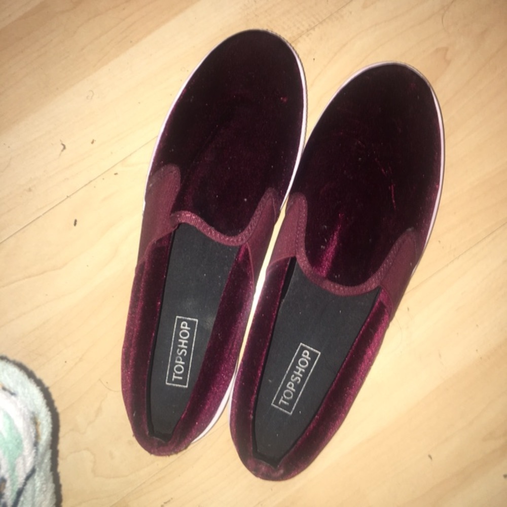 Velvet sneaker - Picture 7 of 7